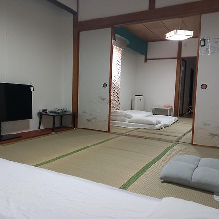 Lucky House Guest House Osaka Exterior photo
